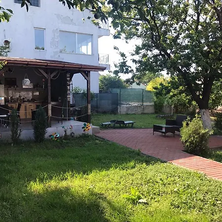 Гостевой дом Vila Sarah Костинешти