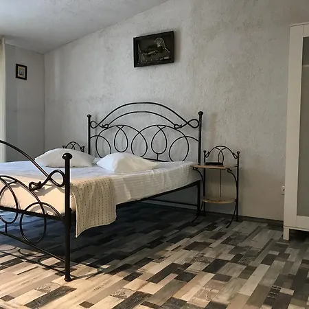 Vila Sarah Гостевой дом