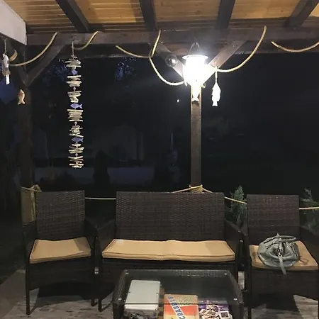 Guest house Vila Sarah *